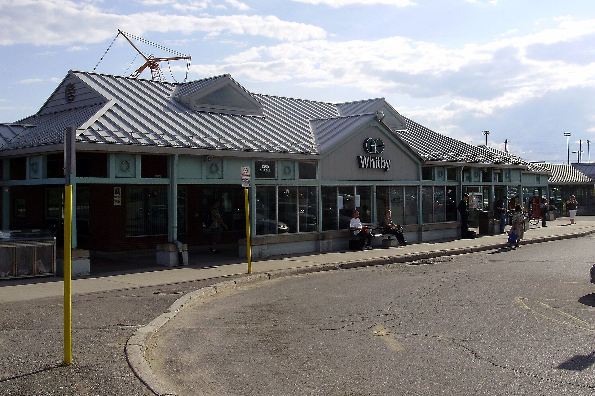 Whitby GO station